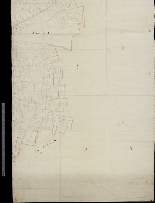 Section C (Limites de commune avec Neuvéglise).