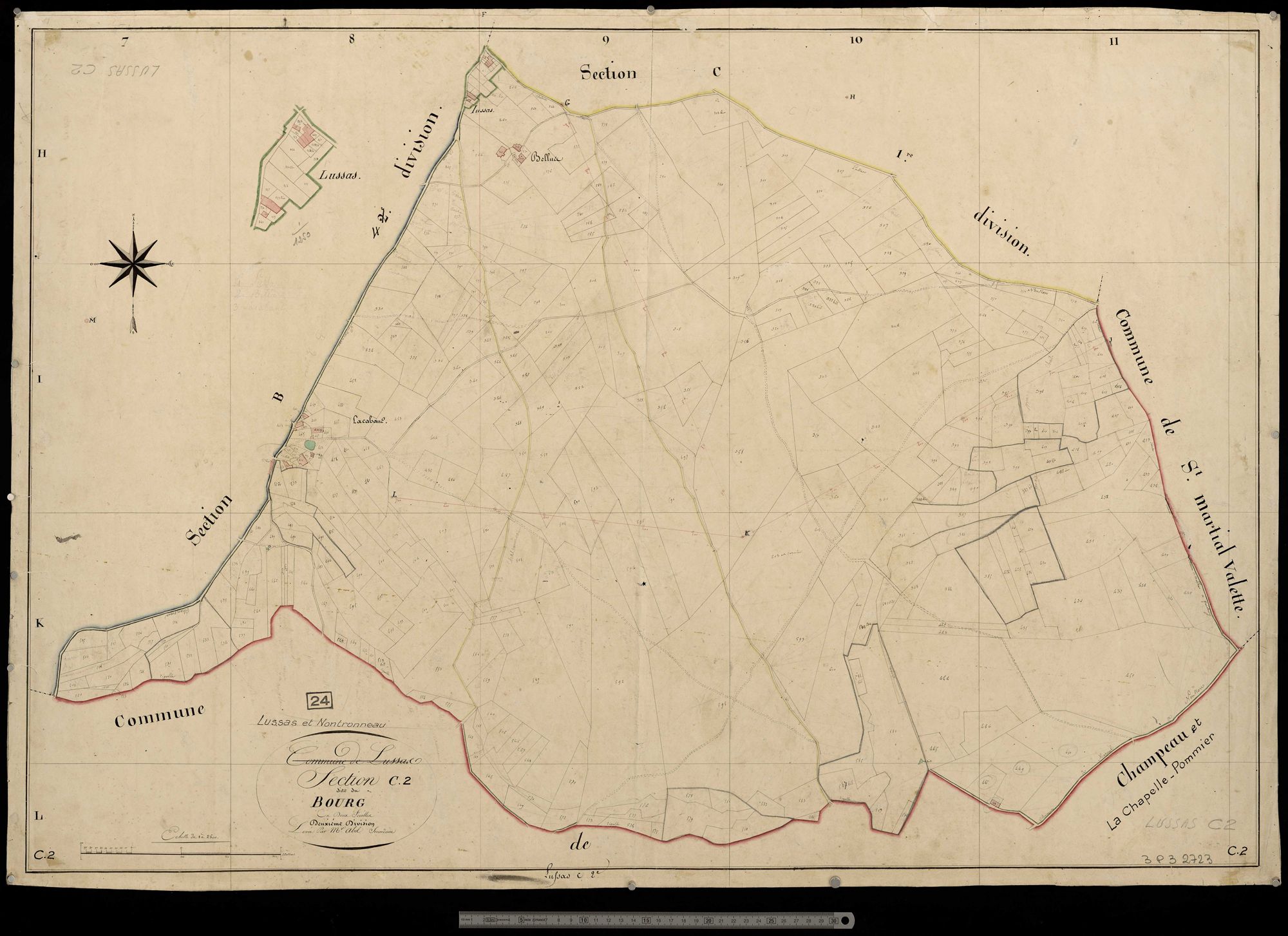 Lussas-et-Nontronneau - Le Bourg