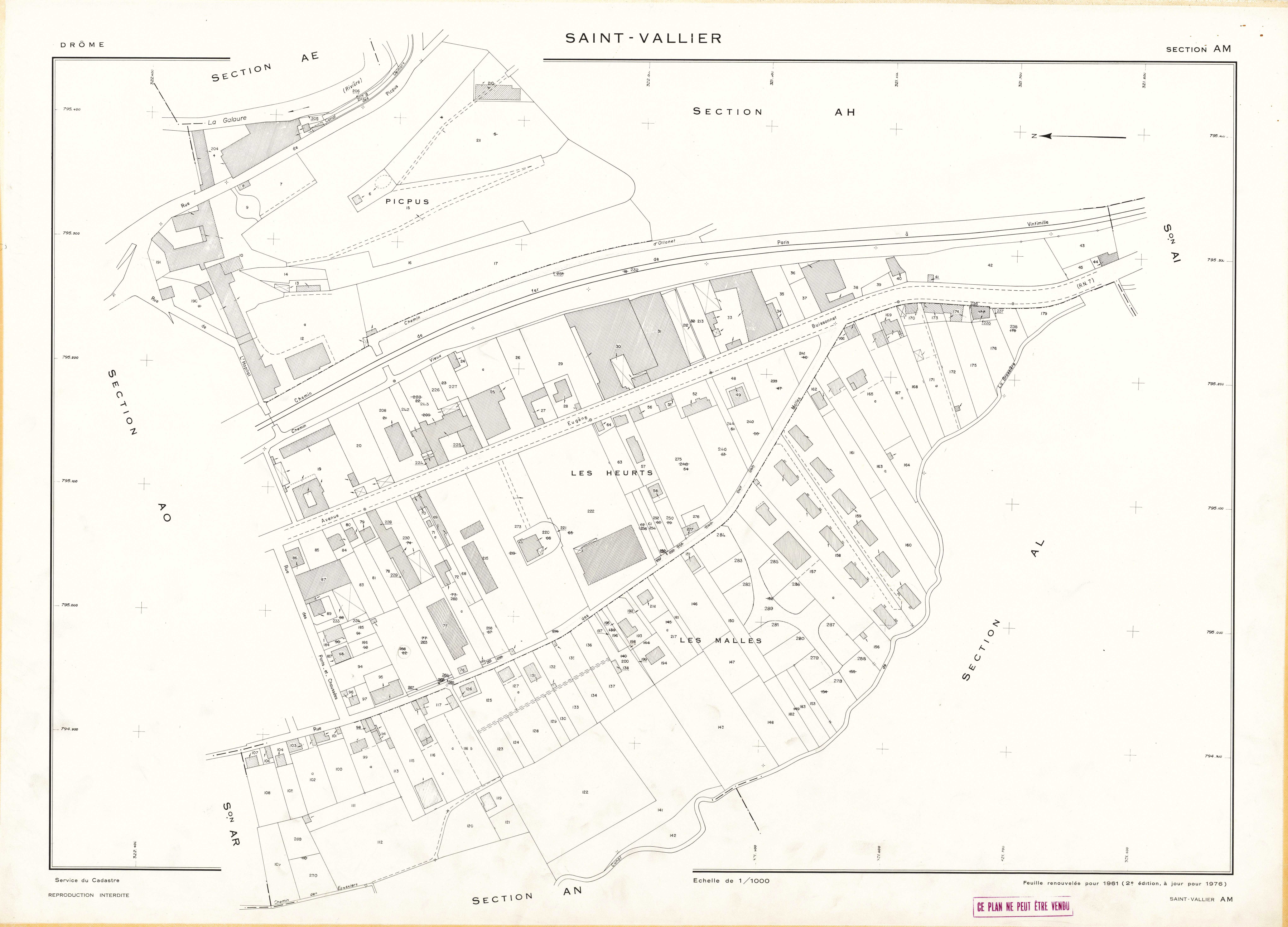 AM. 1976.