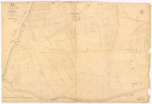 Crossac - Section B3 Faux (section du) ; 700-1107
