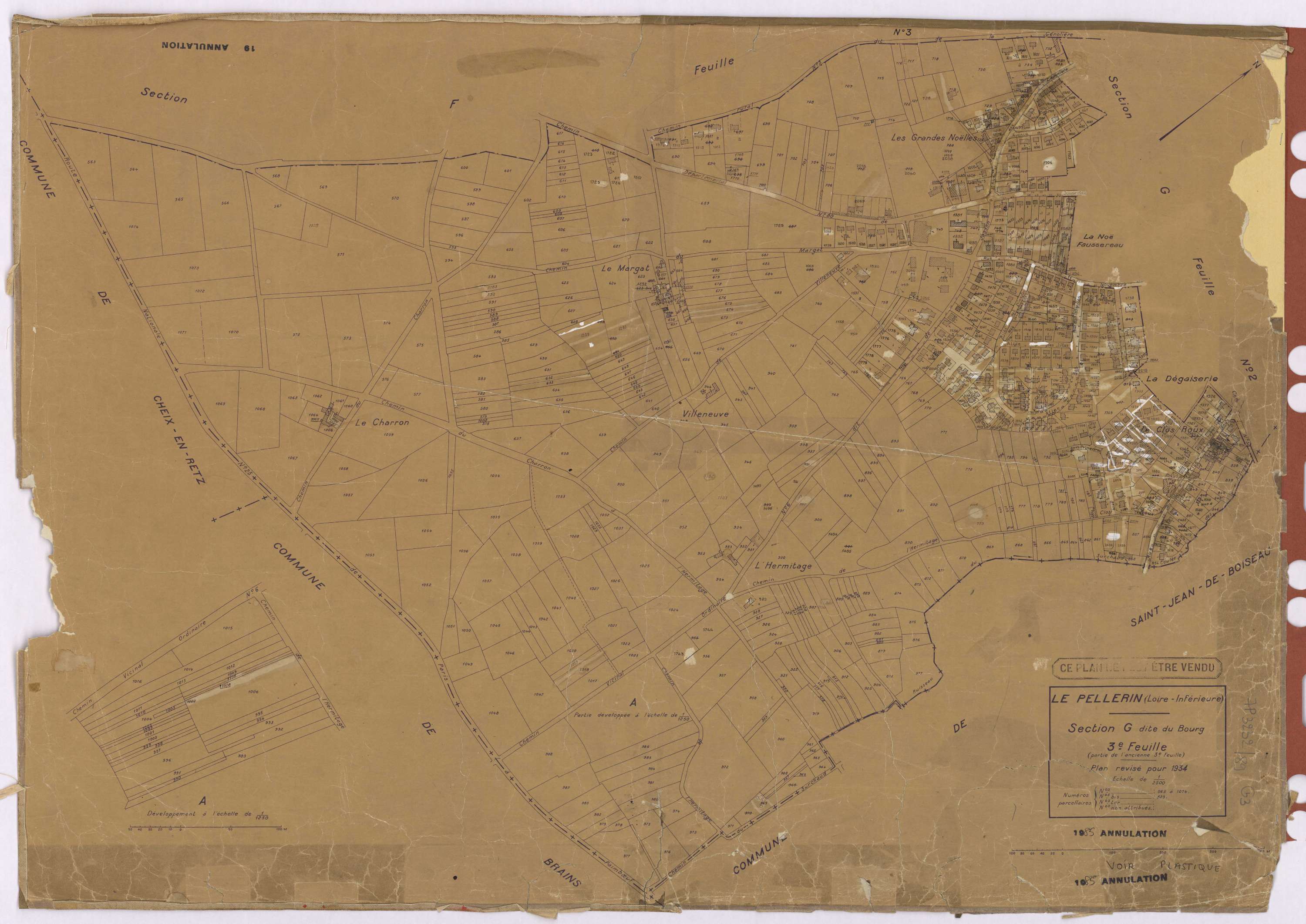 Le Pellerin - Section G3 Bourg (section du) ; 563-1074