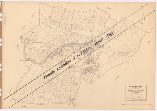 La Regrippière - Section E1 Bourg (section du) ; 1-898