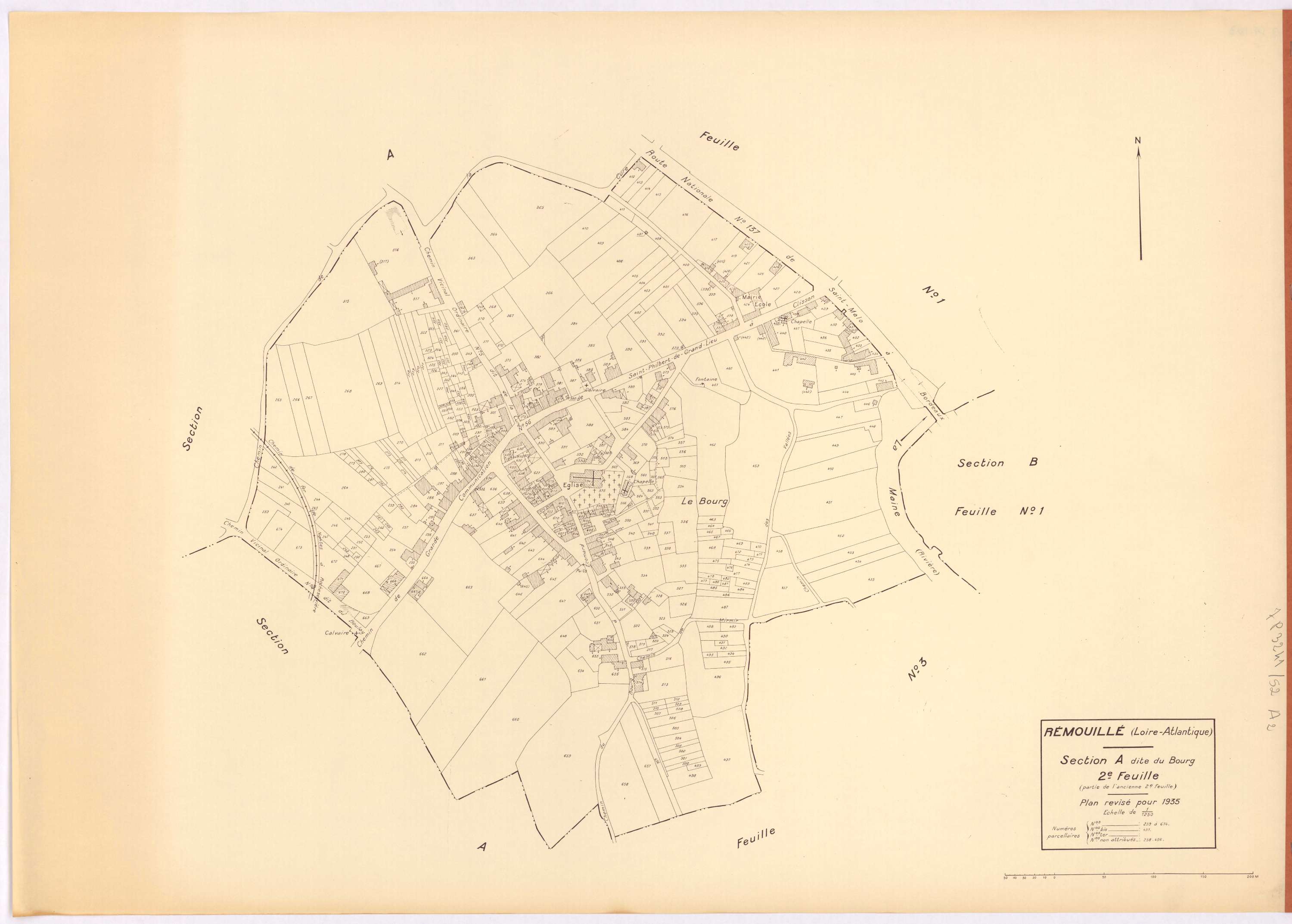 Remouillé - Section A2 Bourg (section du) ; 239-674
