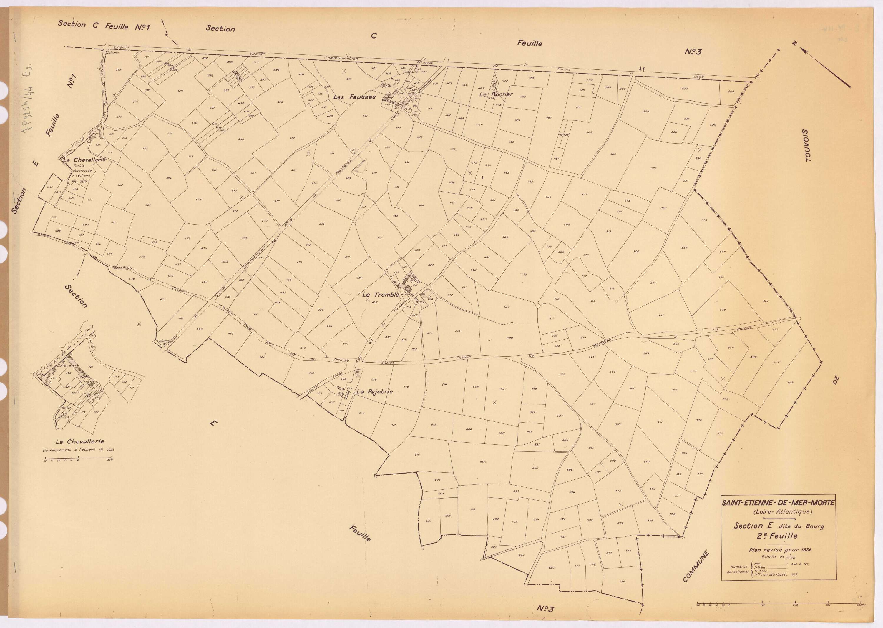 Saint-Étienne-de-Mer-Morte - Section E2 Bourg (section du) ; 369-727