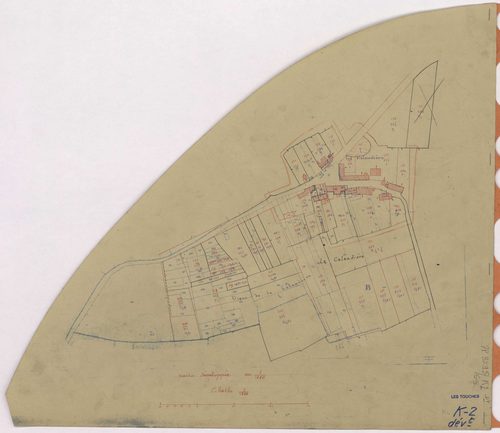 Touches - Section K2 (développement) Bourg (section du) ; 162-389 ; développement du village de La Calaudière