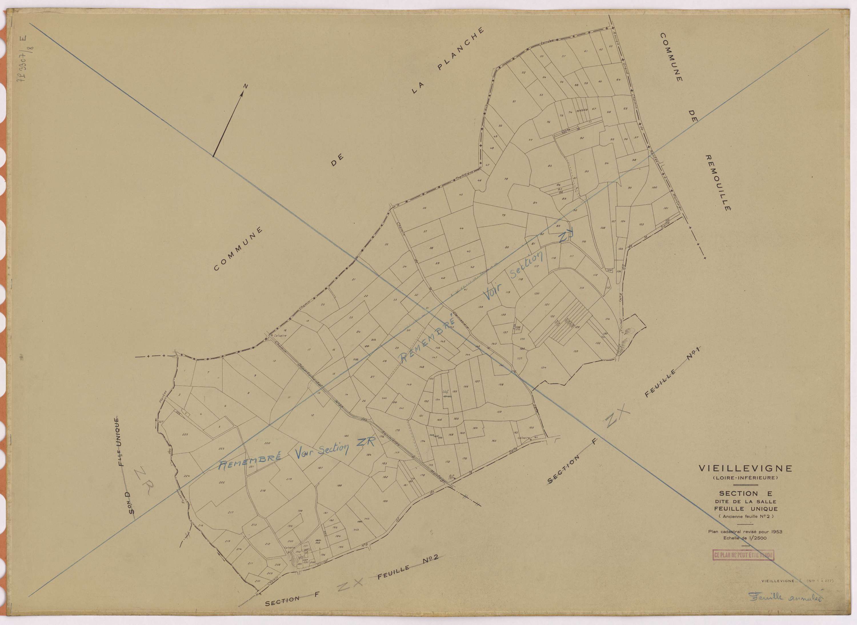 Vieillevigne - Section E Salle (section de La) ; 1-227