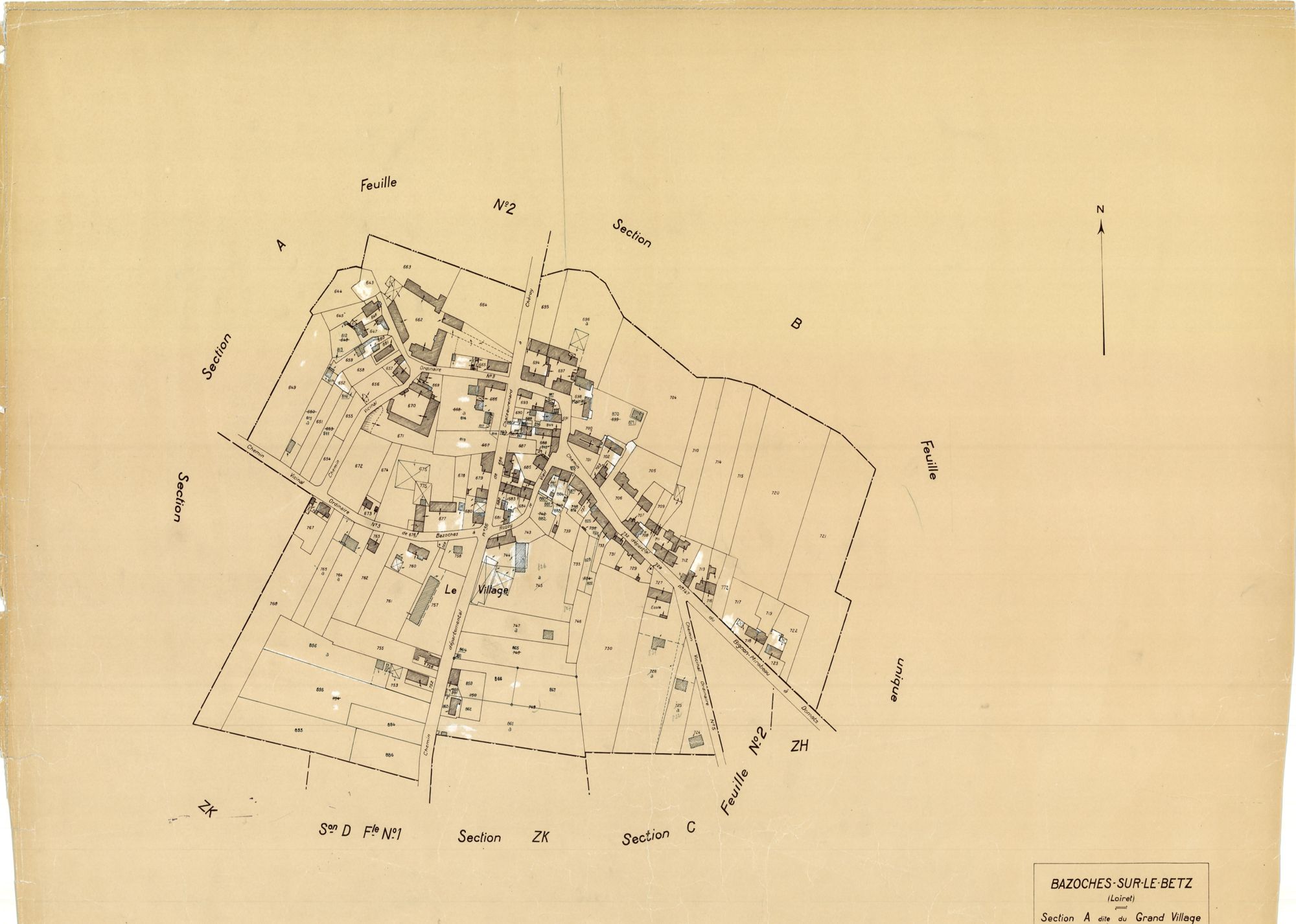 Bazoches-sur-le-Betz - Sections