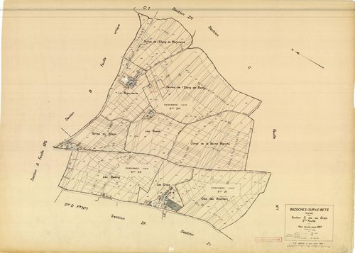 Bazoches-sur-le-Betz - Sections