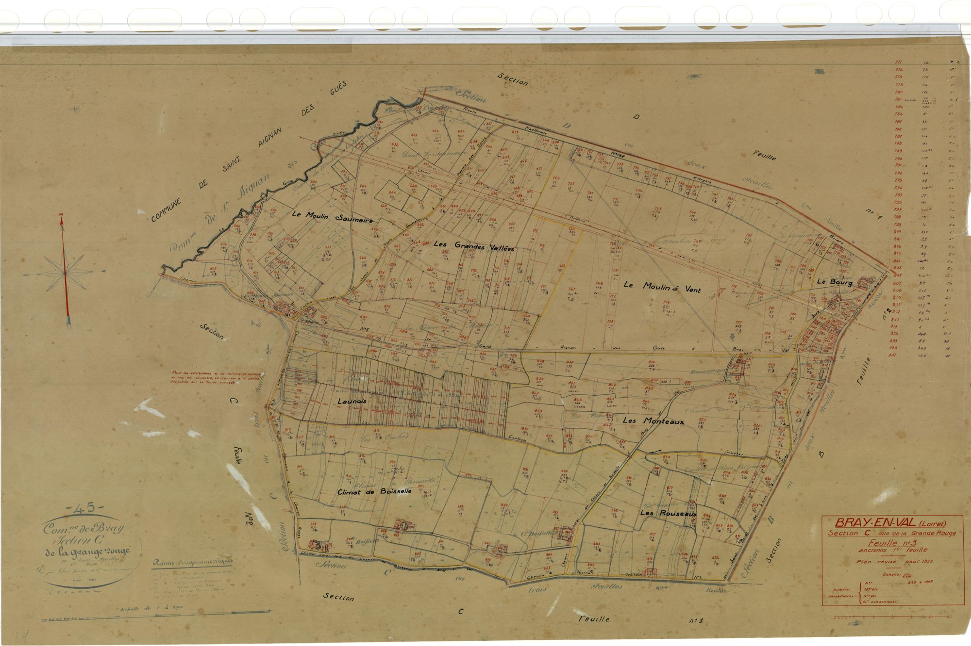 Bray-en-Val - Sections