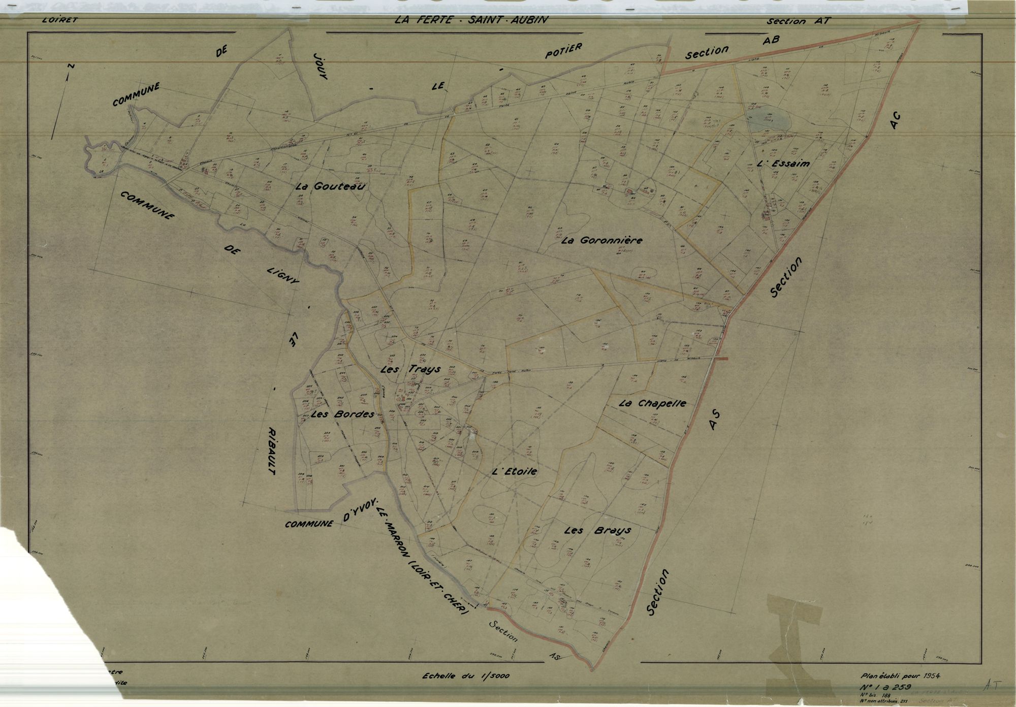 La Ferté-Saint-Aubin - Sections