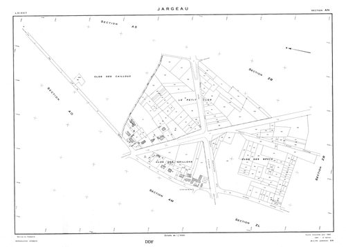 Jargeau - Sections