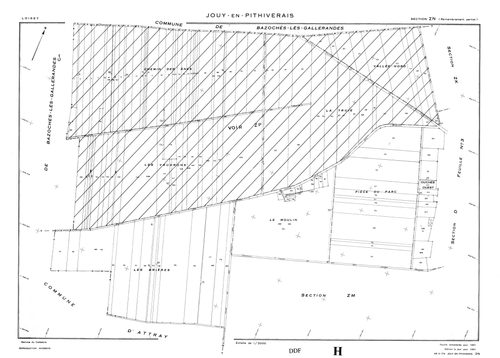 Jouy-en-Pithiverais - Sections