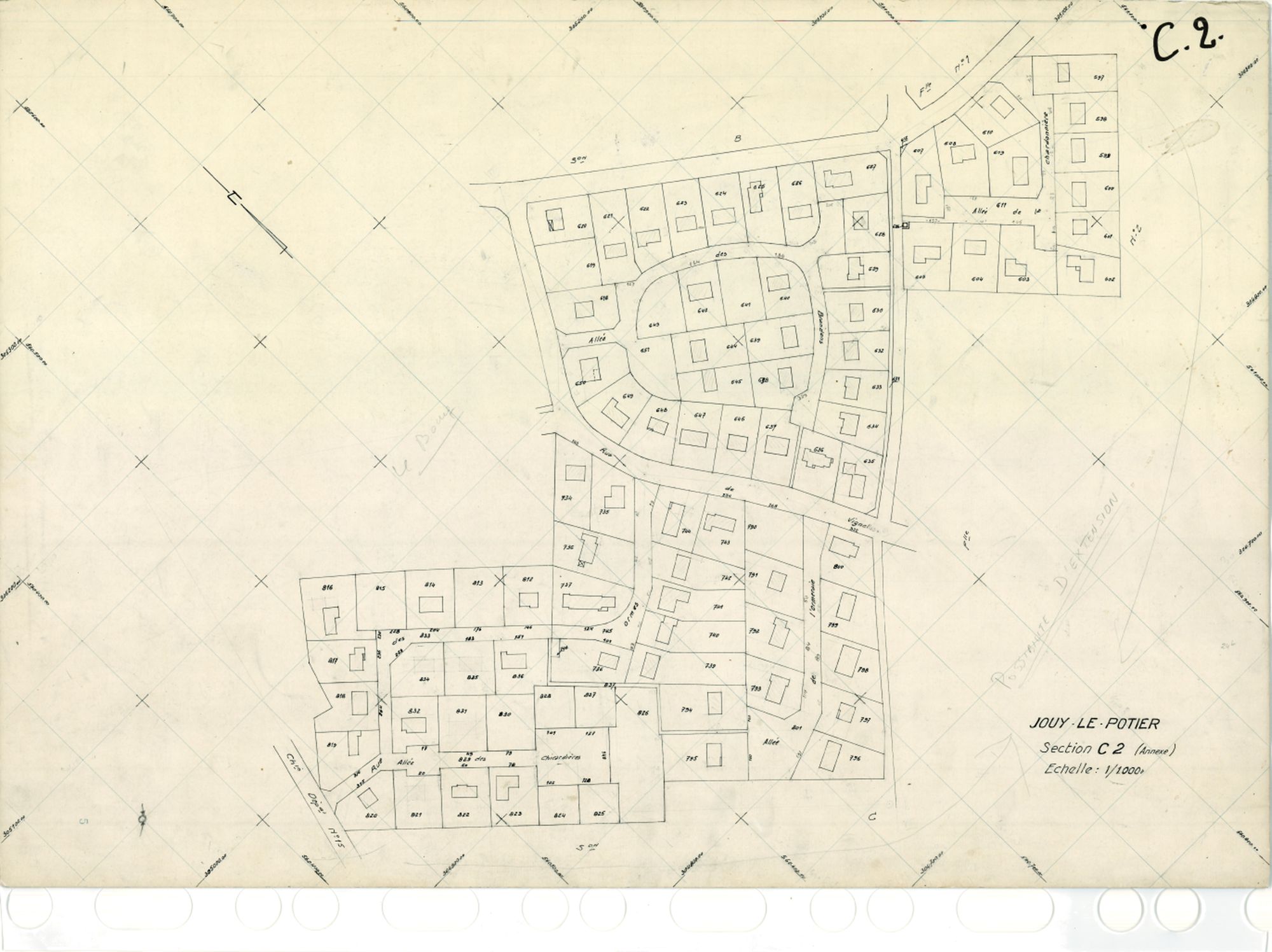 Jouy-le-Potier - Sections