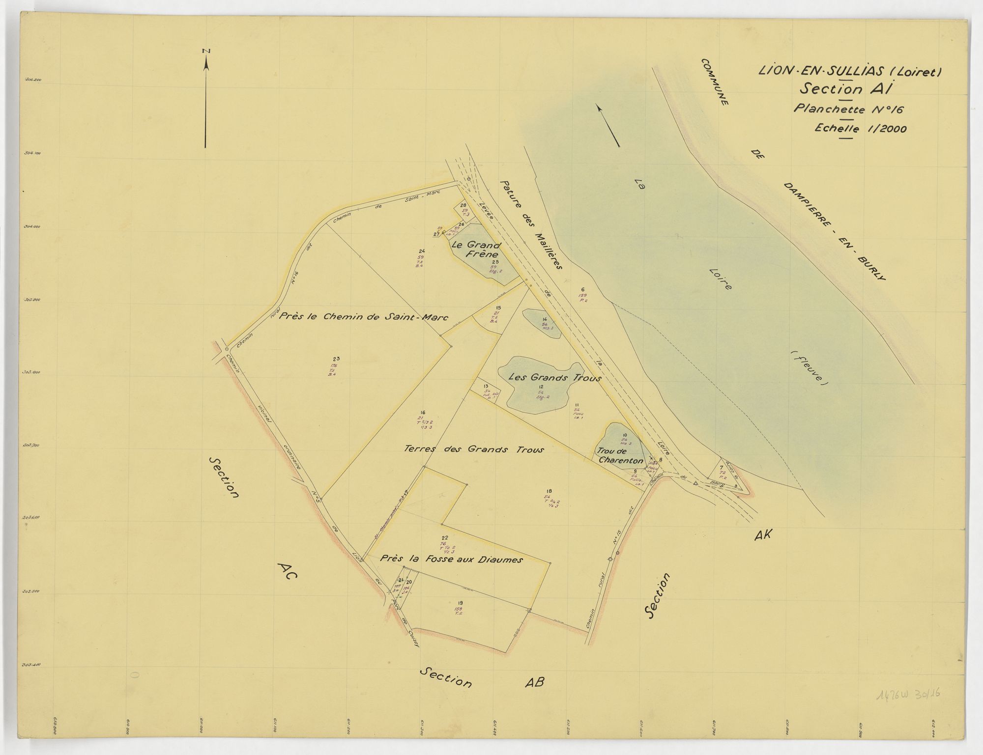 Lion-en-Sullias - Sections