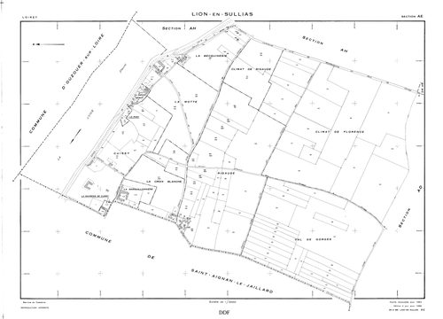 Lion-en-Sullias - Sections