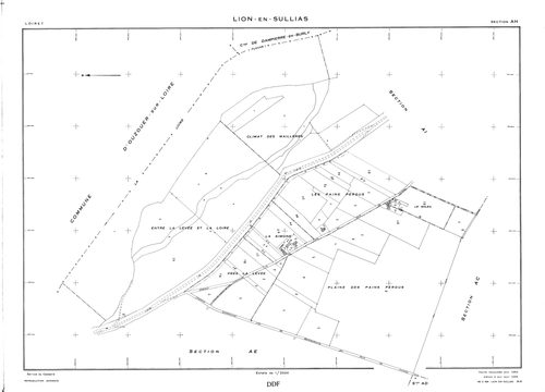 Lion-en-Sullias - Sections