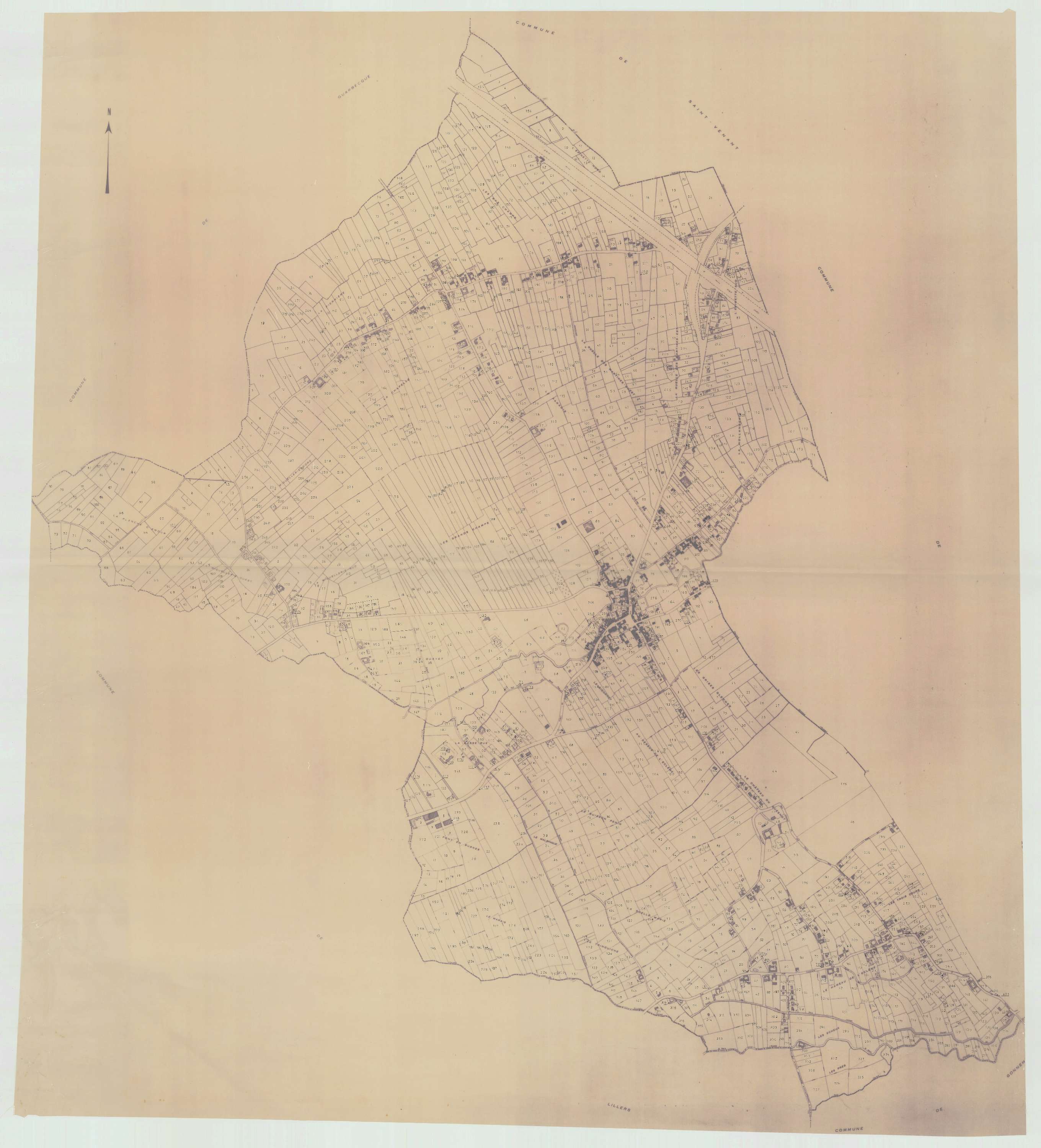 Busnes - Plan cadastral : tableau d'assemblage antérieur au remembrement.