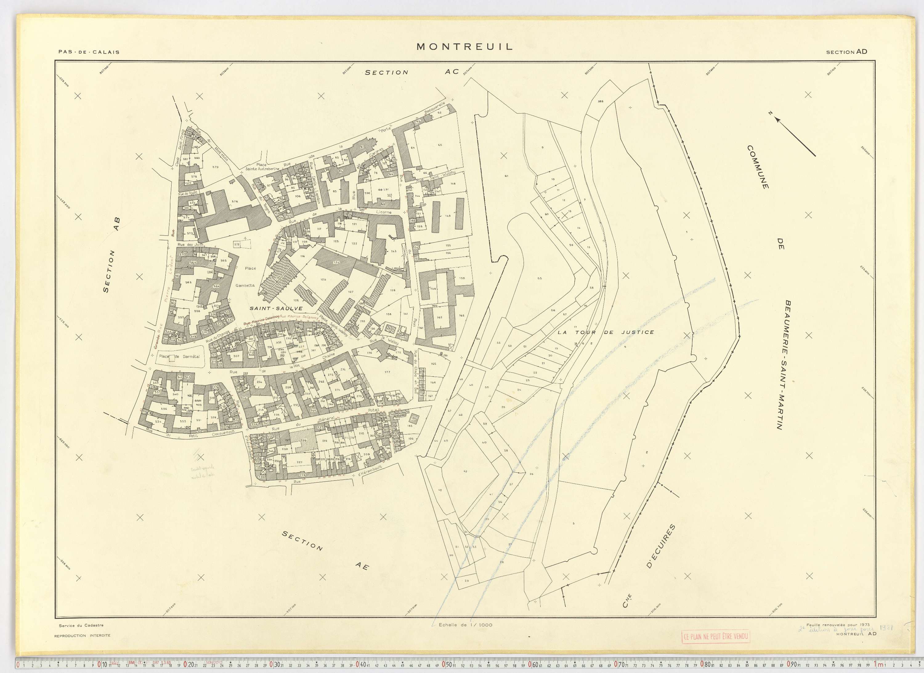 Montreuil - Section AD.