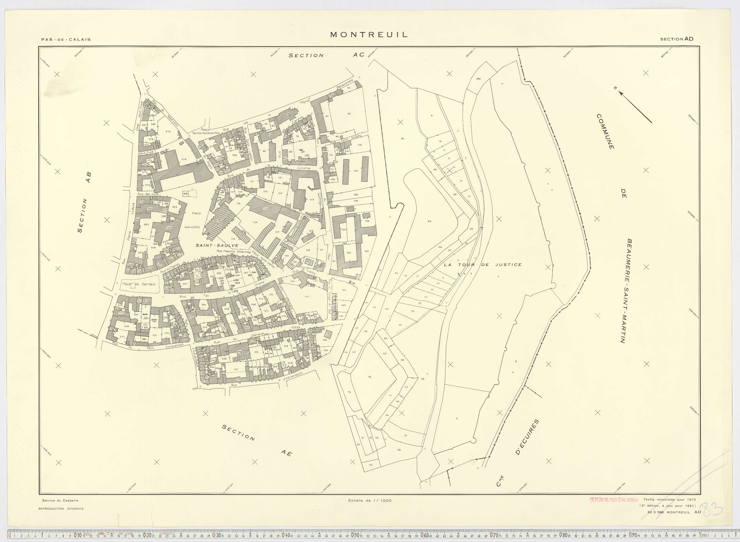 Montreuil - Section AD.