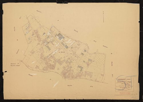 Section H dite du Bourg (ancienne section H et partie de l'ancienne sections A, B et G) 1ère feuille (partie de l'ancienne section A 2e feuille, section B 1ère feuille, section G 1ère feuille, section H feuille unique). Plan révisé pour 1942, feuille dres