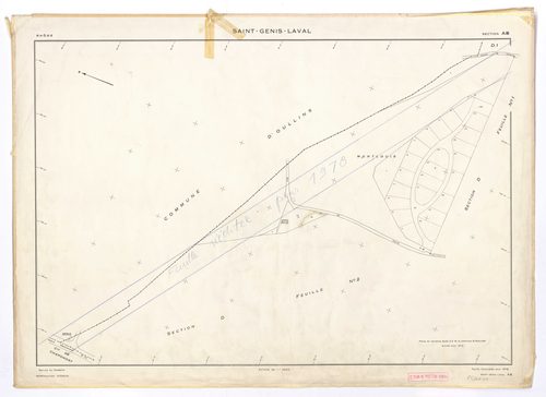 Section AB (partie de l'ancienne feuille A2 de la commune d'Oullins acquise pour 1972). Feuille renouvelée pour 1972. Feuille rééditée pour 1978.