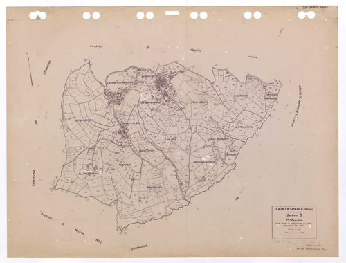 Section C 1ère feuille. Feuille dressée en 1827 révisée pour 1942. Edition à jour pour 1984.