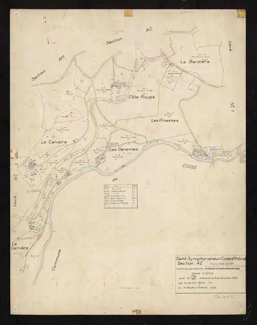 Section AE partie centrale : parcelles 2-3, 6-14, 16, 18-20, 22-24, 31, 42. Levé n°2 effectué du 11 au 24 juillet 1955.