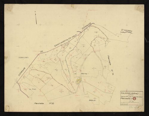Section AT partieNord-Ouest : parcelles n° 1, 3-7, 29, 31-74, 79, 84, 237. Levé effectué du 11 au 29 août 1956 : planchette n°33.