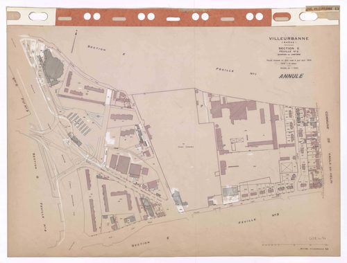 Section E feuille n°2 quartier du cimetière. Feuille dressée en 1812, mise à jour pour 1944. 3e édition à jour pour 1979. Plan annulé.