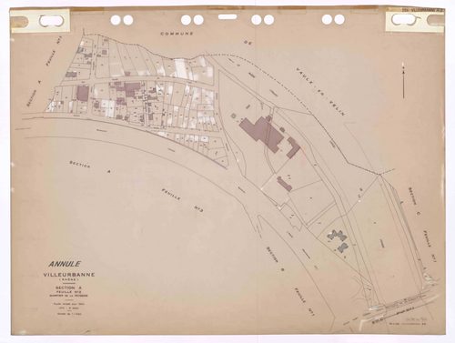 Section A feuille n°2 quartier de la Feyssine. Feuille dressée en 1812, mise à jour pour 1944. 3e édition à jour pour 1979. Plan annulé.