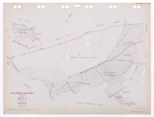 Section D feuille n°8. Plan révisé pour 1936. Edition à jour pour 1985. Feuille annulée suite à remembrement et incorporation dans les sections ZP, ZR et ZS.