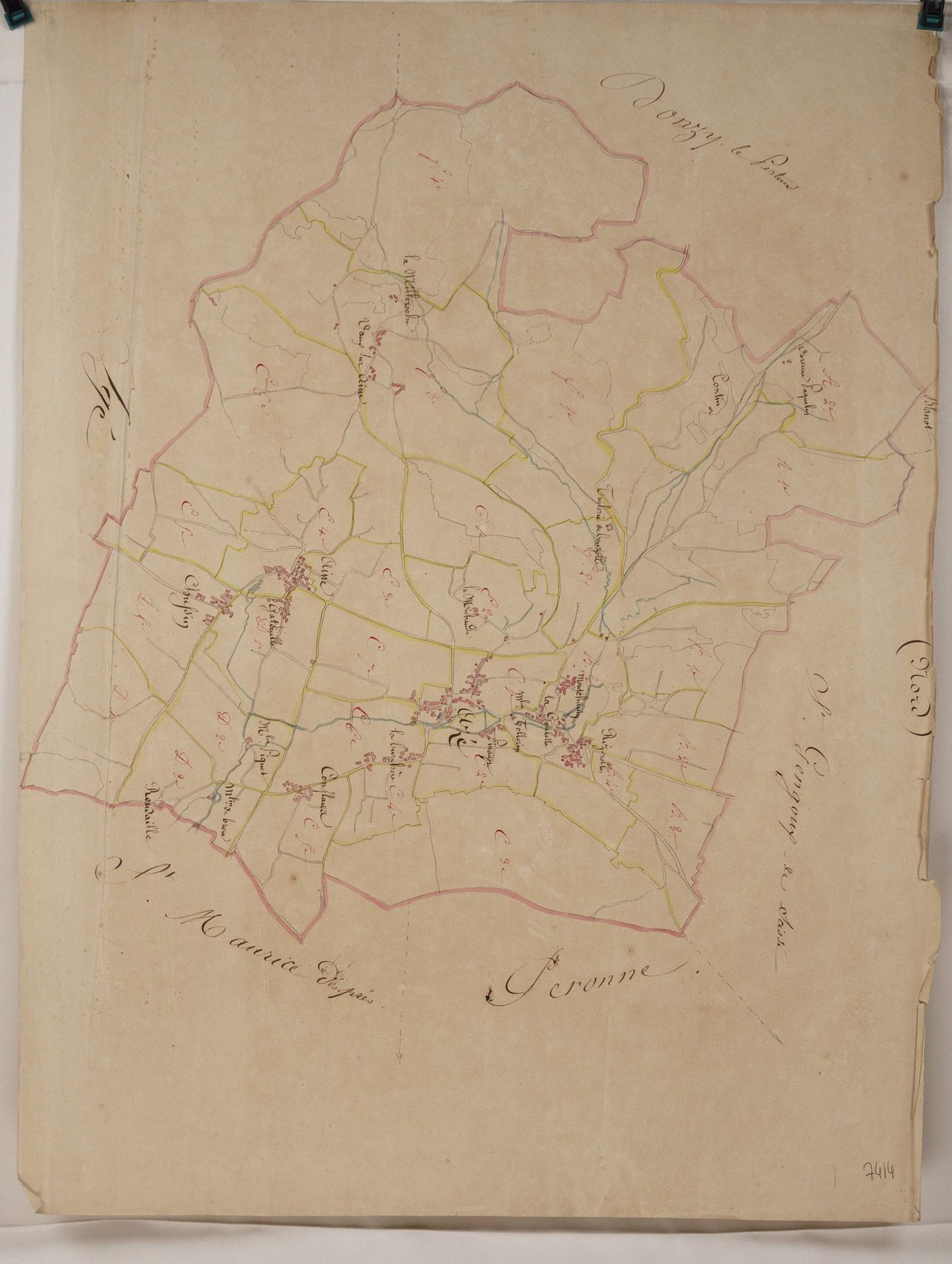 Azé - Toutes sections