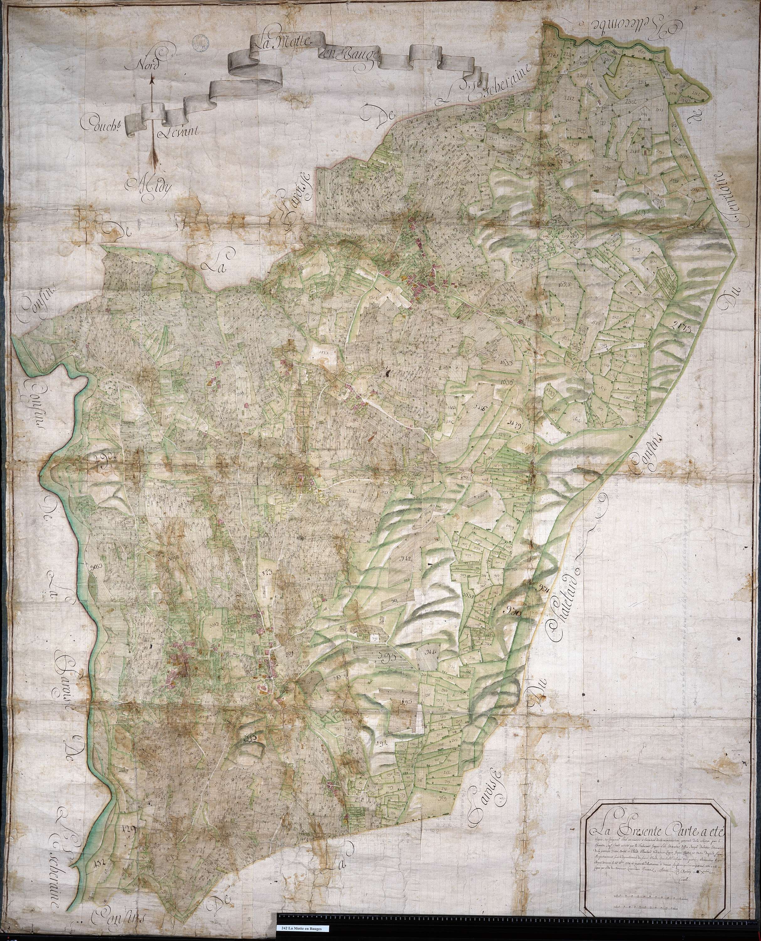La Motte-en-Bauges - Copie de la mappe originale (plan cadastral) de la commune de La Motte-en-Beauges. Signée Cocelli, directeur de la péréquation générale.