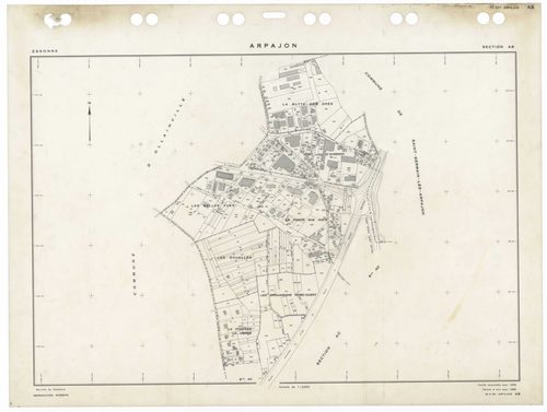 ARPAJON, plans minutes de conservation : tableau d'assemblage,1959, Ech. 1/5000 ; plans des sections AB, 1959, Ech. 1/2000, sections AC, AD, AE, AH, AI, AK, AL, 1959, Ech. 1/1000. Polyester. N et B. Dim. 105 x 80 cm [9 plans]. 