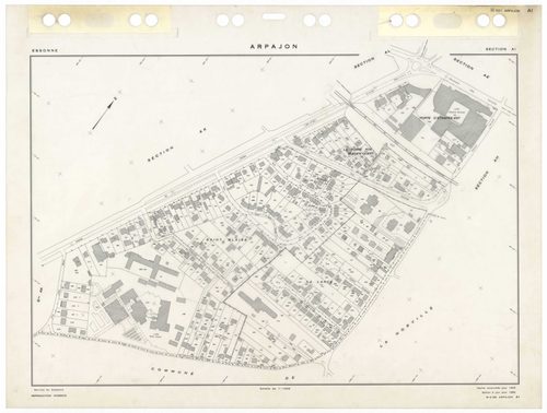 ARPAJON, plans minutes de conservation : tableau d'assemblage,1959, Ech. 1/5000 ; plans des sections AB, 1959, Ech. 1/2000, sections AC, AD, AE, AH, AI, AK, AL, 1959, Ech. 1/1000. Polyester. N et B. Dim. 105 x 80 cm [9 plans]. 