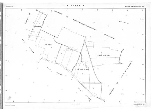 AUVERNAUX. - Cadastre révisé pour 1932 : plans de la section A le Village 1ère feuille, section B Portes 2ème feuille ; cadastre renouvelé pour 1966 : plans de la section ZA, section ZB, section ZC ; cadastre révisé pour 1932 mis à jour pour 1968 : plans 