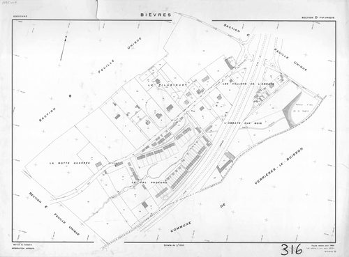 BIEVRES. - Plan établi pour 1954, à jour pour 1975 (2ème, 3ème édition) : plans du tableau d'assemblage, des sections A-N. [15 plans]. 