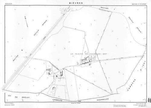 BIEVRES. - Cadastre établi pour 1954, à jour pour 1975 (2ème édition) : plan du tableau d'assemblage ; feuille refaite pour 1954, à jour pour 1979 (3ème, 4ème édition) : plans des sections A-N. [15 plans]. 