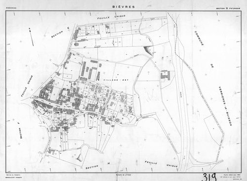 BIEVRES. - Plan établi pour 1954, à jour pour 1975 (2ème, 3ème édition) : plans du tableau d'assemblage, des sections A-N. [15 plans]. 