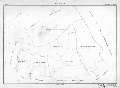 BIEVRES. - Plan établi pour 1954, à jour pour 1975 (2ème, 3ème édition) : plans du tableau d'assemblage, des sections A-N. [15 plans]. 
