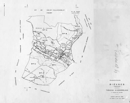 BIEVRES. - Cadastre établi pour 1954, à jour pour 1975 (2ème édition) : plan du tableau d'assemblage ; feuille refaite pour 1954, à jour pour 1979 (3ème, 4ème édition) : plans des sections A-N. [15 plans]. 