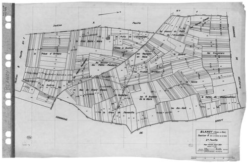 BLANDY.- Cadastre révisé pour 1934 : plan du tableau d'assemblage, plans de la section A le Chemin de la Ferté 1ère feuille, idem 2ème feuille, section B le Village 1ère feuille, idem 2ème feuille, idem 3ème feuille ; cadastre révisé pur 1938 : plan de la