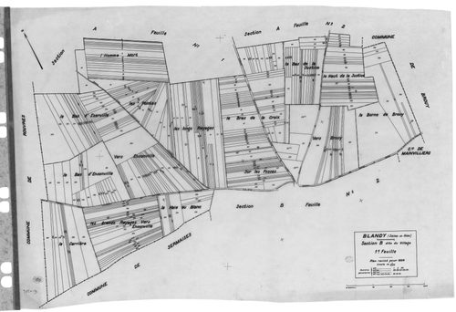 BLANDY.- Cadastre révisé pour 1934 : plan du tableau d'assemblage, plans de la section A le Chemin de la Ferté 1ère feuille, idem 2ème feuille, section B le Village 1ère feuille, idem 2ème feuille, idem 3ème feuille ; cadastre révisé pur 1938 : plan de la