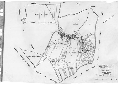 BOIS-HERPIN. - Cadastre révisé pour 1933 : plan du tableau d'assemblage, plans de la section A les Longs Réages, section B le Moulin à Vent, section C le Village, [4 plans]. 