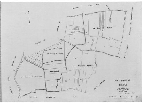 BONDOUFLE. - Cadastre révisé pour 1933 : plan du tableau d'assemblage , plans de la section A le Nord 1ère feuille, idem 2ème feuille , section B le Couchant, section C le Levant 2ème feuille ; cadastre révisé pour 1977 : plans de la section A 1ère feuill