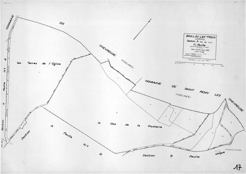 BOULLAY-LES-TROUX. - Plan révisé pour 1933, à jour pour 1977 (3ème édition) : plans du tableau d'assemblage, des sections A dite des Troux (feuilles 1-2) et B dite de Montabé (feuilles 1-2) ; feuille renouvelée pour 1968, à jour pour 1977 (2ème édition) :