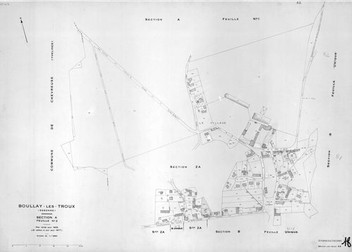 BOULLAY-LES-TROUX. - Plan révisé pour 1933, à jour pour 1977 (3ème édition) : plans du tableau d'assemblage, des sections A dite des Troux (feuilles 1-2) et B dite de Montabé (feuilles 1-2) ; feuille renouvelée pour 1968, à jour pour 1977 (2ème édition) :