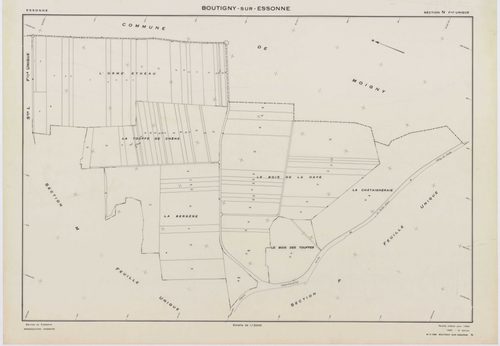 BOUTIGNY-SUR-ESSONNE, plans minutes de conservation : tableau d'assemblage,1955, Ech. 1/10000 ; plans des sections A, B, C, D, E, G, I, K, L, M, N, P, Q, R, S, 1955, Ech. 1/2000, sections F, H, 1955, Ech. 1/1000, section ZA, 1974, Ech. 1/2000. Polyester. 