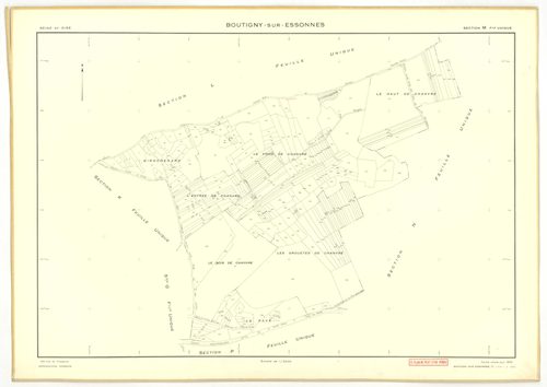 Plans minutes de conservation : BOUTIGNY-SUR-ESSONNE : tableau d'assemblage, ech. 1/10000 (1955-1974), sections A, B, C, D, E, G, I, K, L, M, N, P, Q, R, S, ech. 1/2000 (1955) ; sections C, D, ZA, ech. 1/2000 (1974) ; sections F, H, ech. 1/1000 (1955), NB