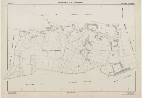 BOUTIGNY-SUR-ESSONNE, plans minutes de conservation : tableau d'assemblage,1955, Ech. 1/10000 ; plans des sections A, B, C, D, E, G, I, K, L, M, N, P, Q, R, S, 1955, Ech. 1/2000, sections F, H, 1955, Ech. 1/1000, section ZA, 1974, Ech. 1/2000. Polyester. 
